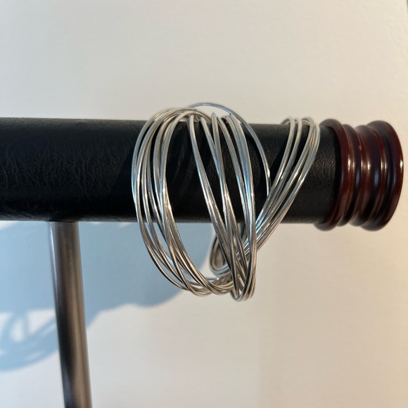 Bangle bracelet - Picture 5 of 7